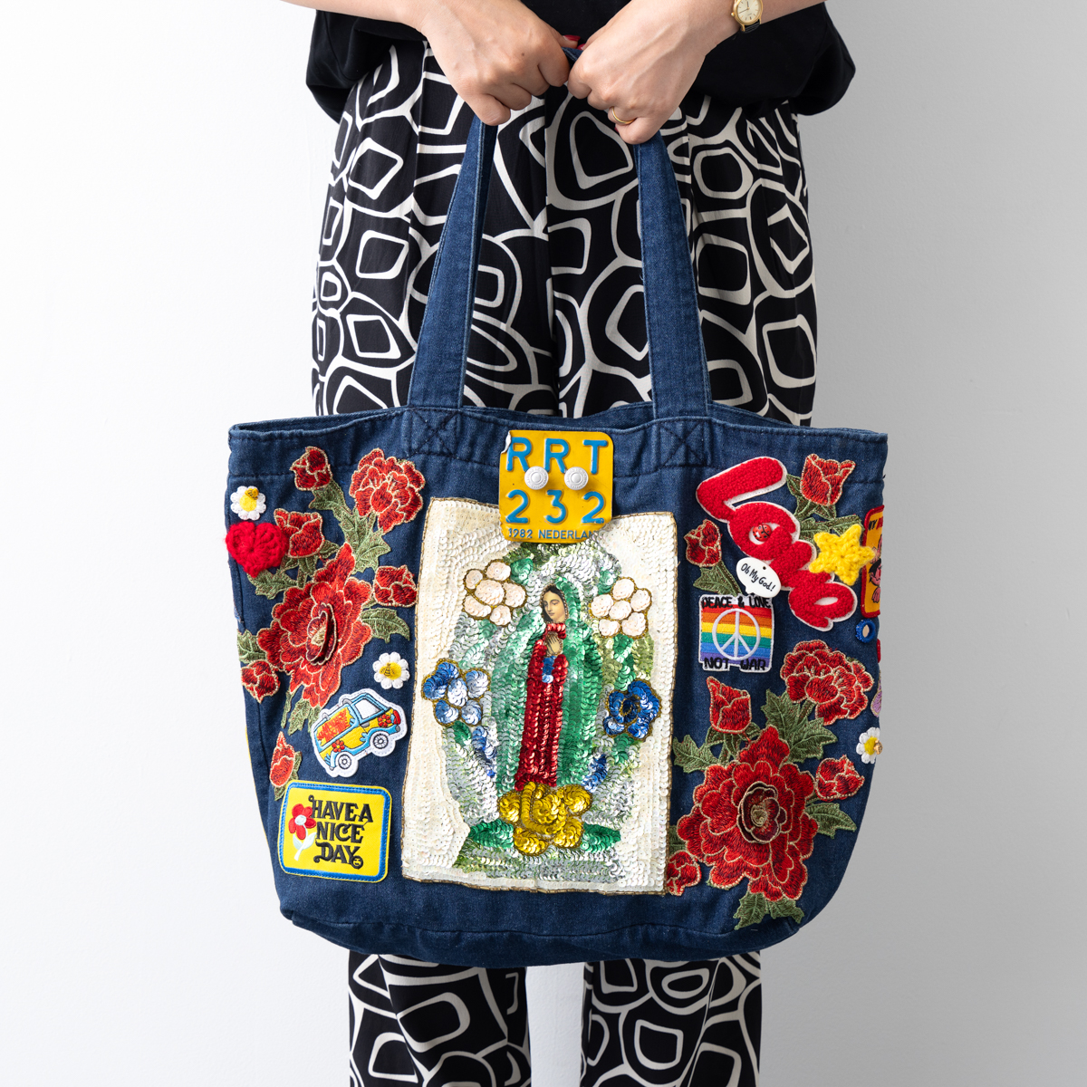 【コラボ情報】ワッペンリメイクトートバッグ「Sending You Lots of Love」