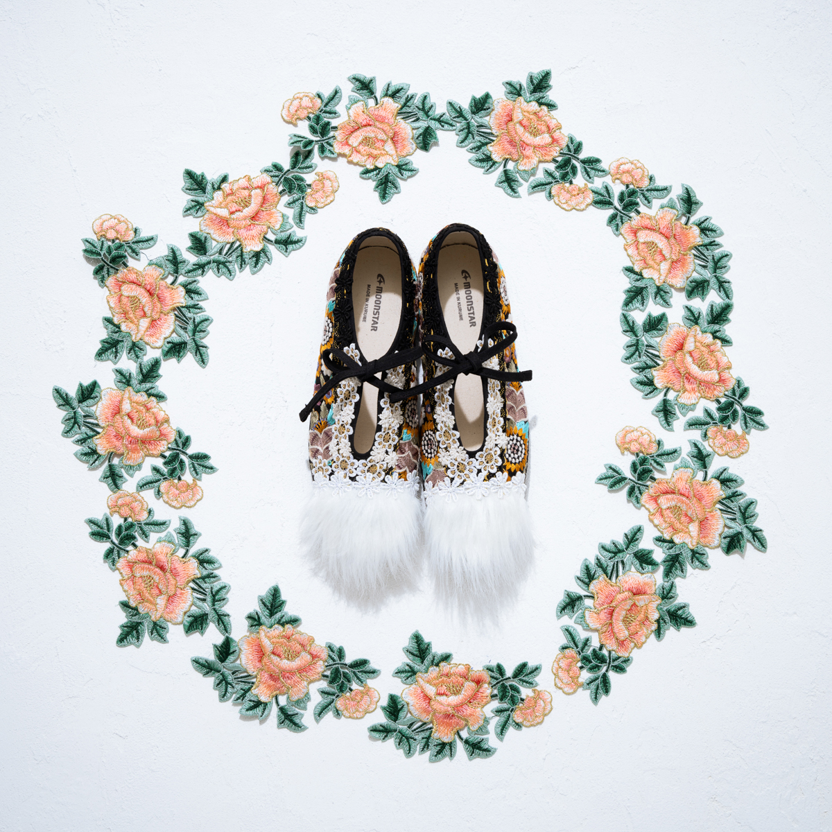 【新作】インド刺繍リボンリメイクスニーカー「Moon glow」Size 23.0cm