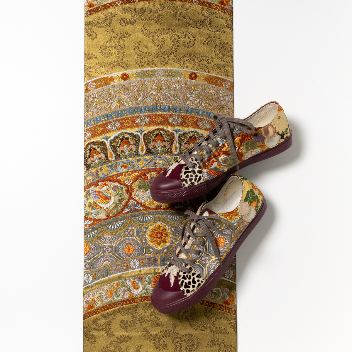 【新作】着物帯リメイクスニーカー「We are Golden」Size 28.5cm