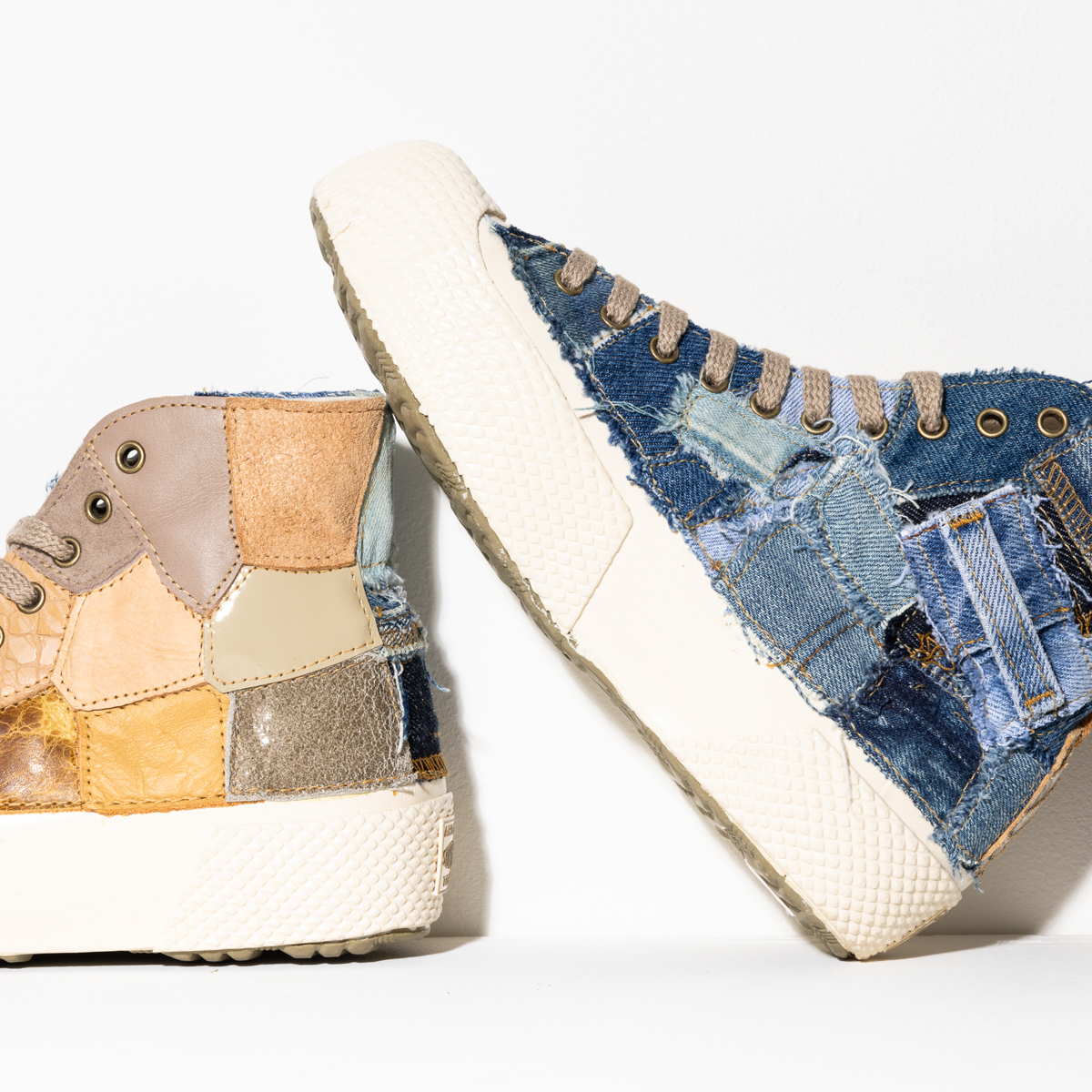 【新作】レザーリメイクスニーカー「Obscured」Size 25.0cm